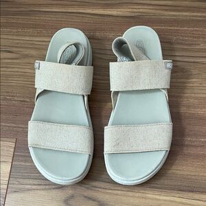 Keen Beige Strappy Sandals